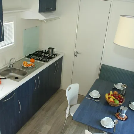 Campsite Happy Camp Mobile Homes In Porto Cesareo